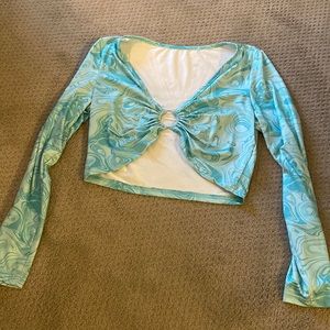 Groovy long sleeve ring crop top